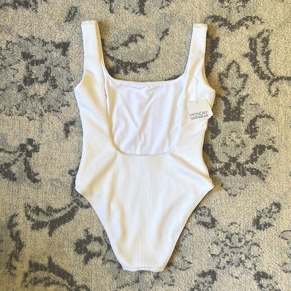 Monday Swimwear Sardinia White Sand Crinkle One Piece NWT - Picture 2 of 4
